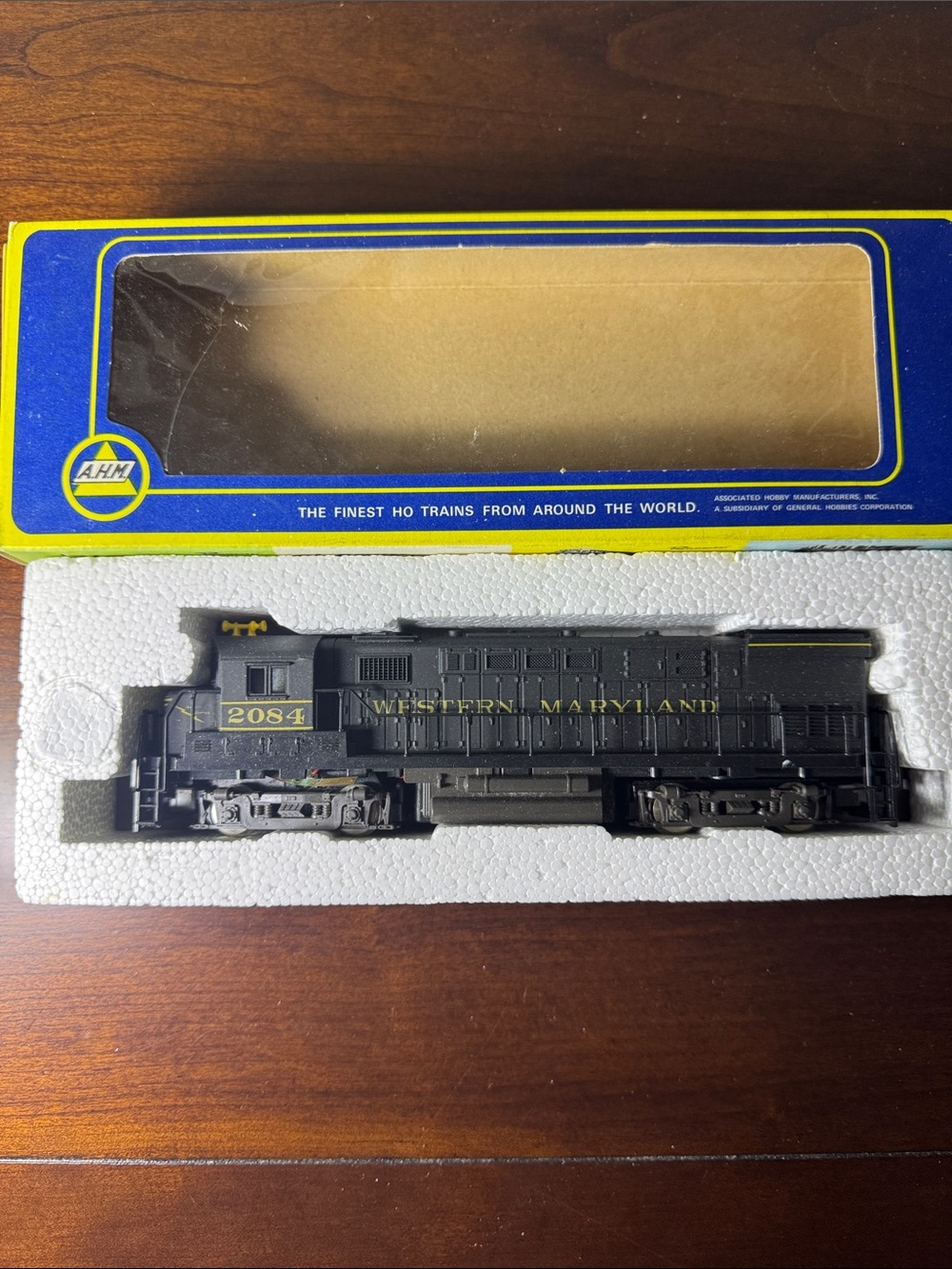 AHM Western Maryland HO Scale Diesel Locomotive (New)